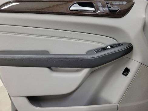 Used 2013 Mercedes-Benz ML 350 2WD image 20