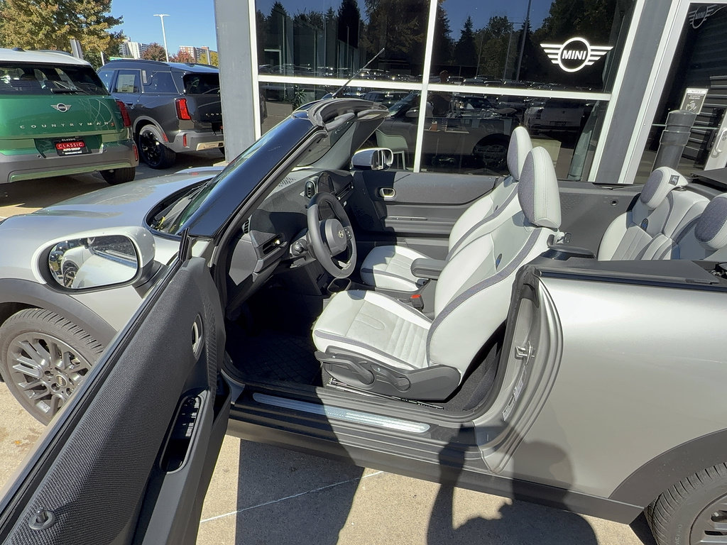 Used 2026 MINI Cooper Convertible FWD image 5