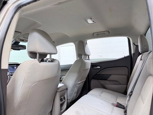 Used 2016 GMC Canyon SLE RWD image 21