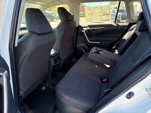 Used 2025 Toyota RAV4 LE image 9