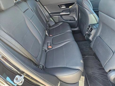 Used 2025 Mercedes-Benz GLC 350e GLC 350e image 16