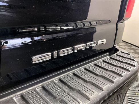 Certified 2025 GMC Sierra 3500 Denali Ultimate image 10