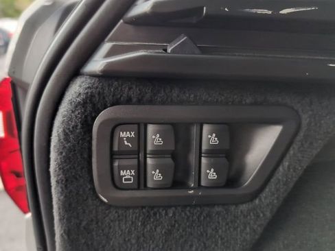 Used 2021 BMW X7 M50i AWD/4WD image 35