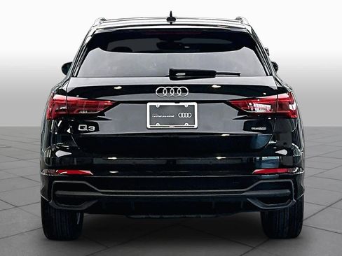 Certified 2025 Audi Q3 2.0T Premium Plus w/ Premium Plus Package AWD/4WD image 5
