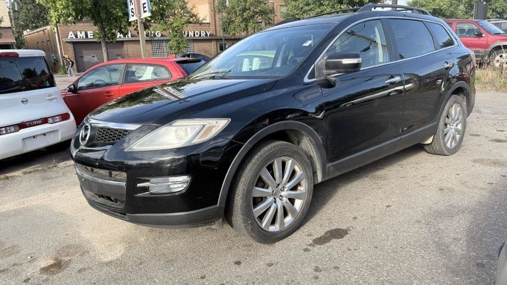 Used 2009 MAZDA CX-9 Grand Touring w/ Moonroof & Bose Audio Pkg AWD/4WD image 2