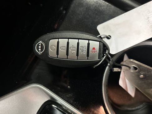 Used 2024 Nissan Altima 2.5 SR AWD/4WD image 20