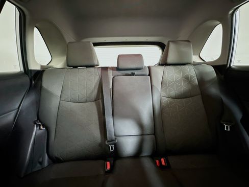 Used 2020 Toyota RAV4 XLE w/ Convenience Package FWD image 30