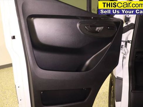 Used 2025 Mercedes-Benz Sprinter 3500 image 25