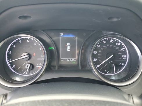 Certified 2024 Toyota Camry SE w/ Convenience Package image 20