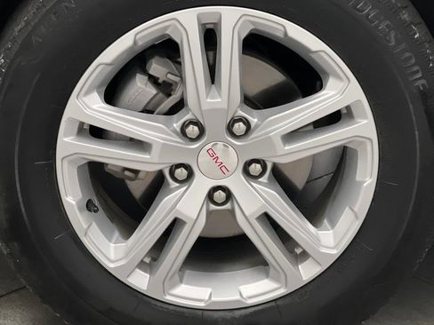 Used 2024 GMC Terrain SLE AWD/4WD image 64