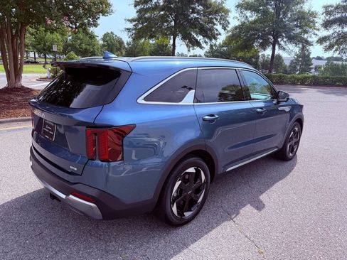 Used 2025 Kia Sorento SX Prestige AWD/4WD image 17