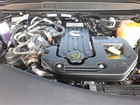 Used 2025 RAM 2500 Limited image 28