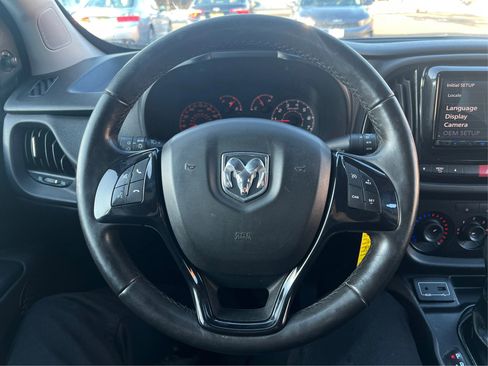 Used 2018 RAM ProMaster City Tradesman SLT image 19