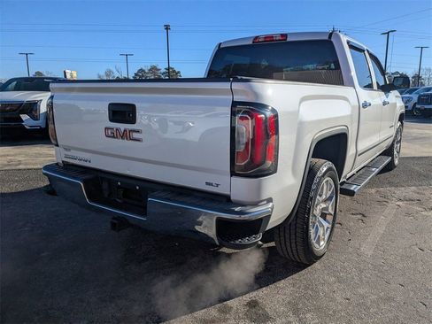 Used 2018 GMC Sierra 1500 SLT w/ SLT Premium Package image 4