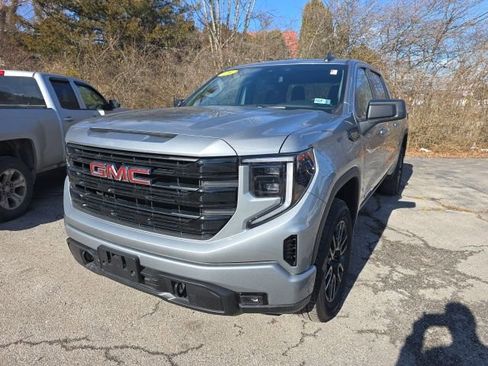Used 2025 GMC Sierra 1500 Elevation image 1