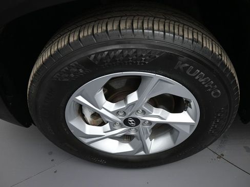 Certified 2023 Hyundai Tucson SE image 14