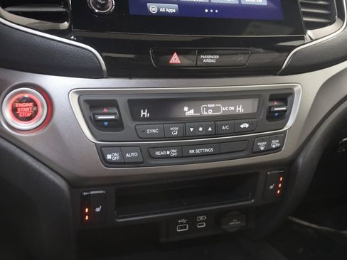 Used 2024 Honda Passport EX-L image 25