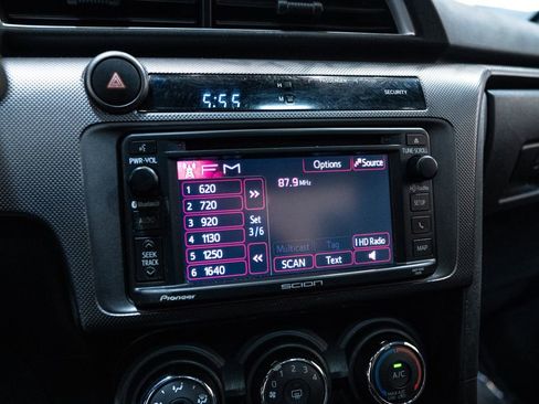 Used 2014 Scion tC image 23