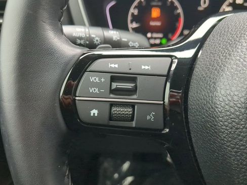 Used 2025 Honda Pilot EX-L image 24