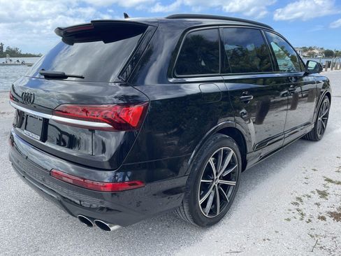 Used 2020 Audi SQ7 Prestige w/ Prestige Package image 6