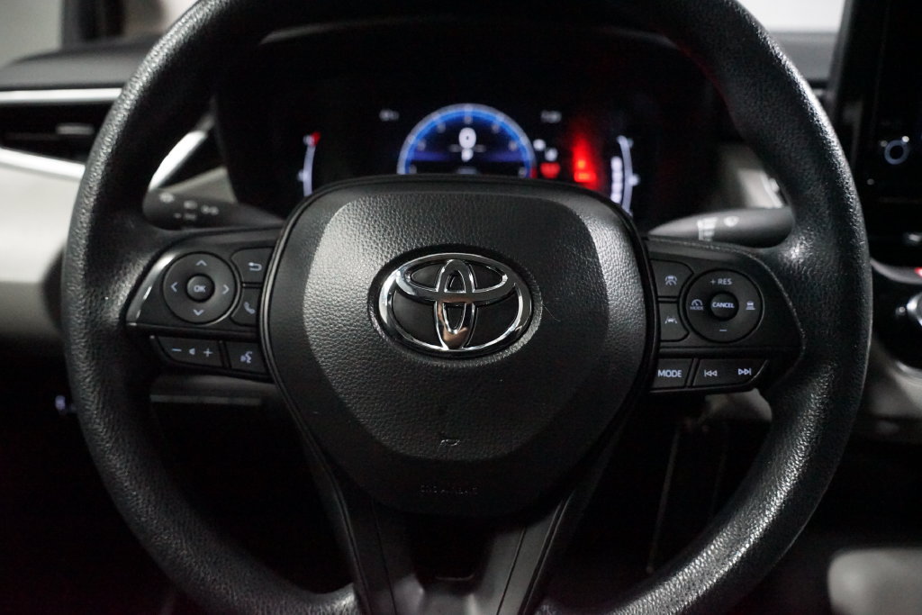 Certified 2026 Toyota Corolla LE FWD image 12