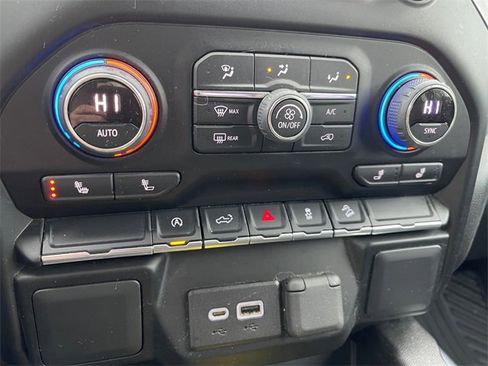 Used 2022 Chevrolet Silverado 1500 RST w/ Z71 Off-Road Package image 25