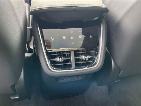 New 2025 Volvo EX90 Plus w/ Protection Package Premier image 16