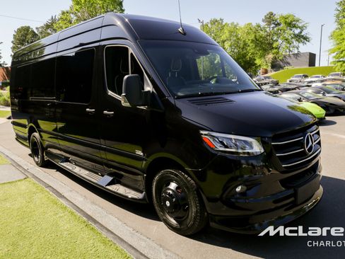 New 2024 Mercedes-Benz Sprinter 3500 image 3