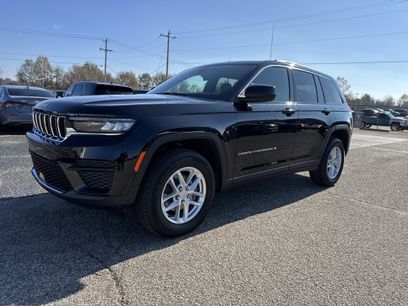 Used 2025 Jeep Grand Cherokee Laredo X w/ Luxury Tech Group I