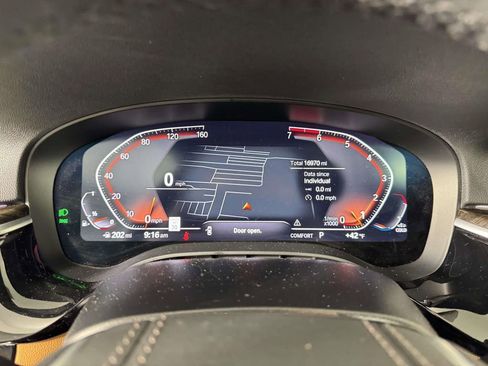 Used 2023 BMW 530i xDrive 530i xDrive w/ Convenience Package image 3