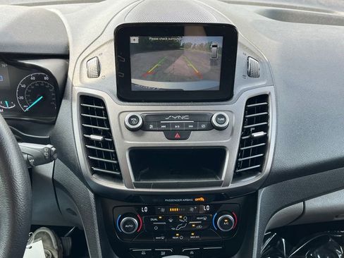 Used 2019 Ford Transit Connect XLT w/ Trailer Tow Package image 14