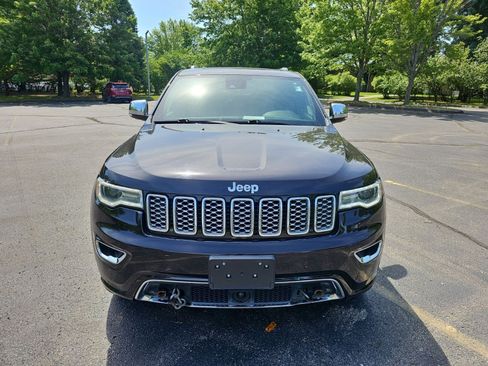 Used 2019 Jeep Grand Cherokee Overland AWD/4WD image 9