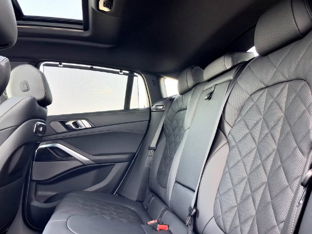 New 2027 BMW X6 xDrive40i w/ Executive Package AWD/4WD image 26