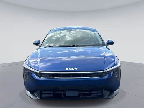 Used 2025 Kia K4 LXS image 9