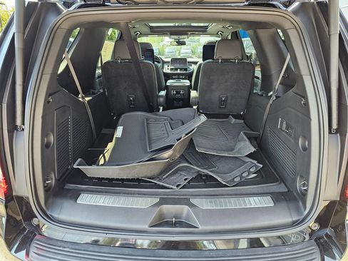 Used 2024 GMC Yukon AT4 w/ AT4 Premium Package AWD/4WD image 14