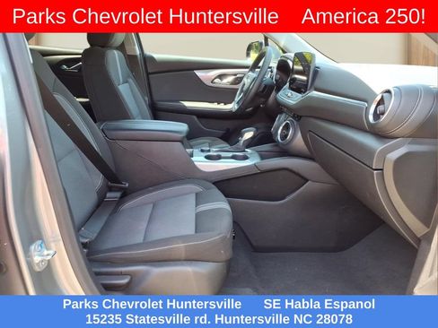 Certified 2025 Chevrolet Blazer LT AWD/4WD image 35
