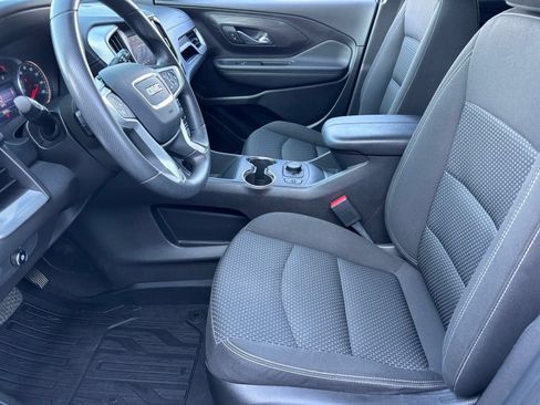 Used 2023 GMC Terrain SLE w/ Driver Convenience Package AWD/4WD image 13