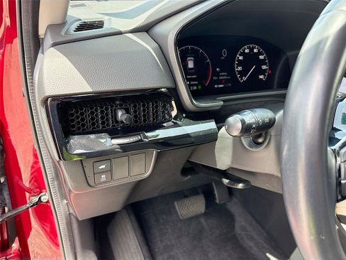 Used 2023 Honda CR-V EX-L image 11