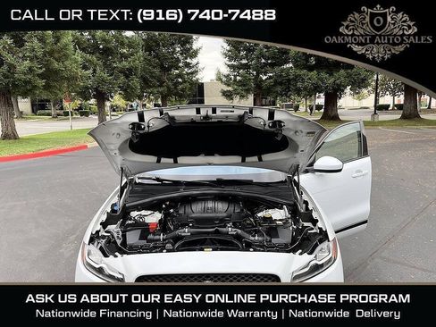 Used 2017 Jaguar F-PACE S AWD/4WD image 19