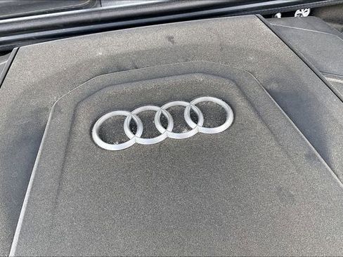 Used 2023 Audi Q7 3.0T Premium Plus w/ Premium Plus Package AWD/4WD image 31