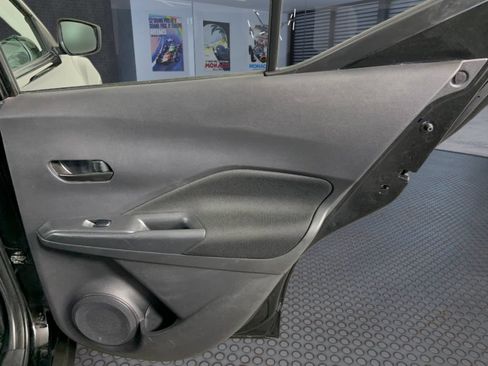 Used 2025 Nissan Kicks Play S FWD image 11