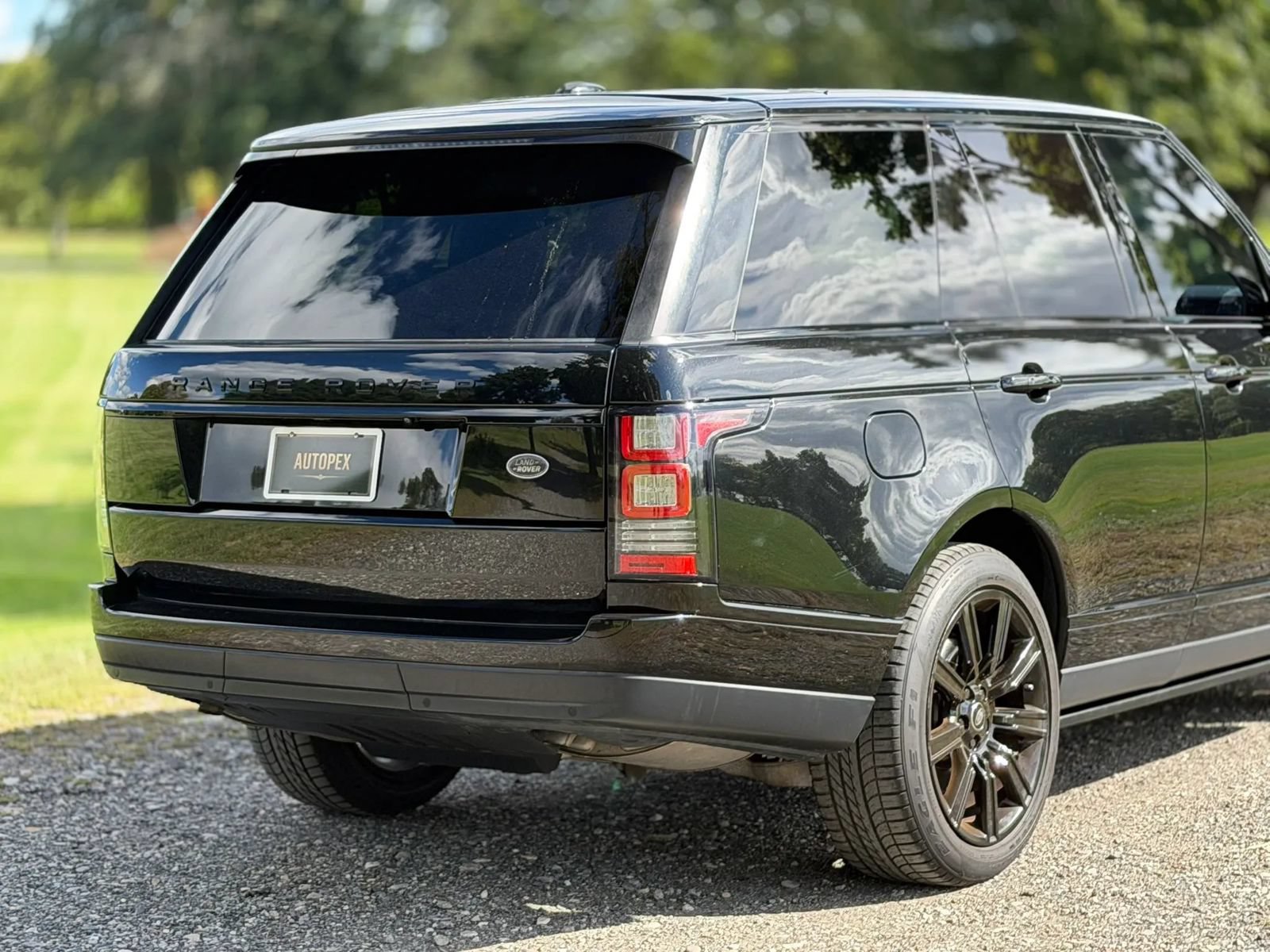 Used 2015 Land Rover Range Rover HSE AWD/4WD image 50