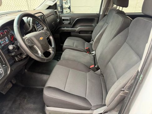 Used 2019 Chevrolet Silverado 3500 LT w/ LT Fleet Convenience Package AWD/4WD image 13
