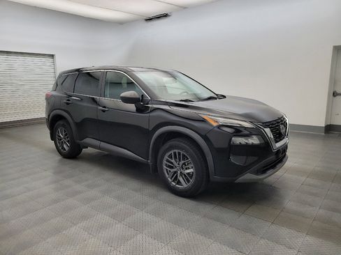 Used 2023 Nissan Rogue S FWD image 11