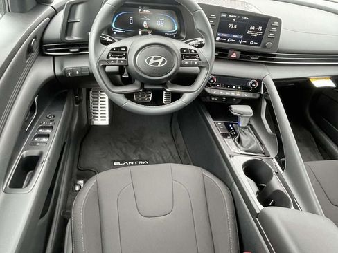 New 2026 Hyundai Elantra SEL Sport Premium image 11