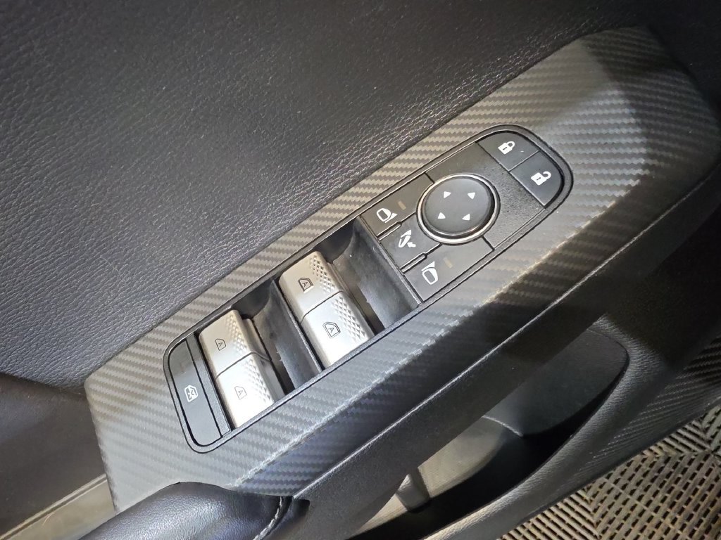 Used 2023 Mitsubishi Outlander SE FWD image 15