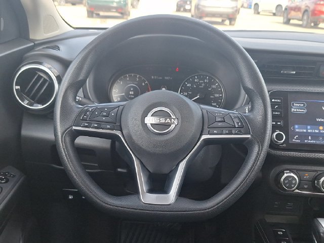 Certified 2024 Nissan Kicks SV FWD image 15