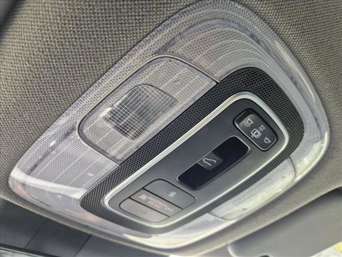 Used 2022 Hyundai Elantra SEL w/ Convenience + Premium Package FWD image 8