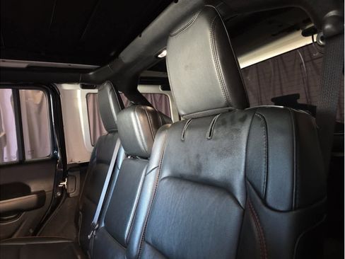 Used 2022 Jeep Wrangler Unlimited Rubicon w/ LED Lighting Group image 14