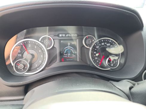 Used 2025 RAM 2500 Tradesman AWD/4WD image 2